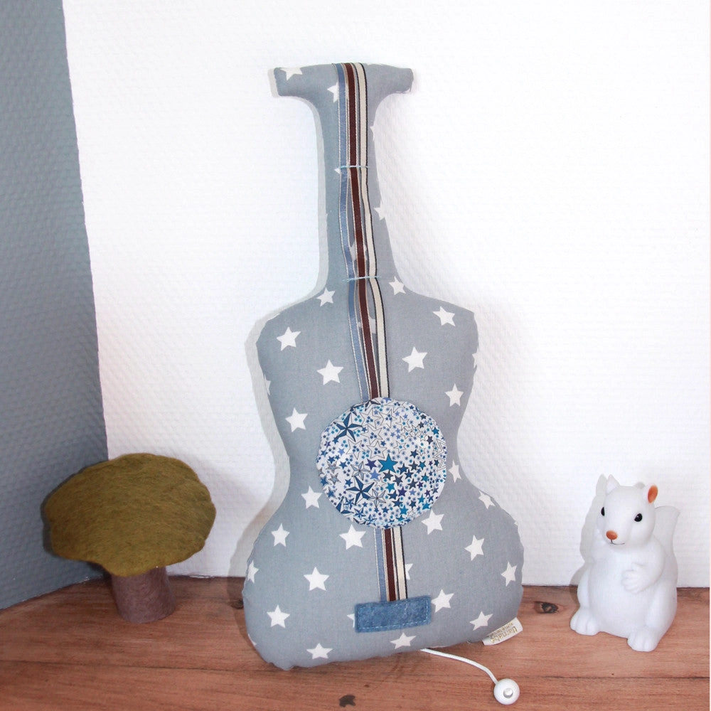 Barnabe Musical Guitar