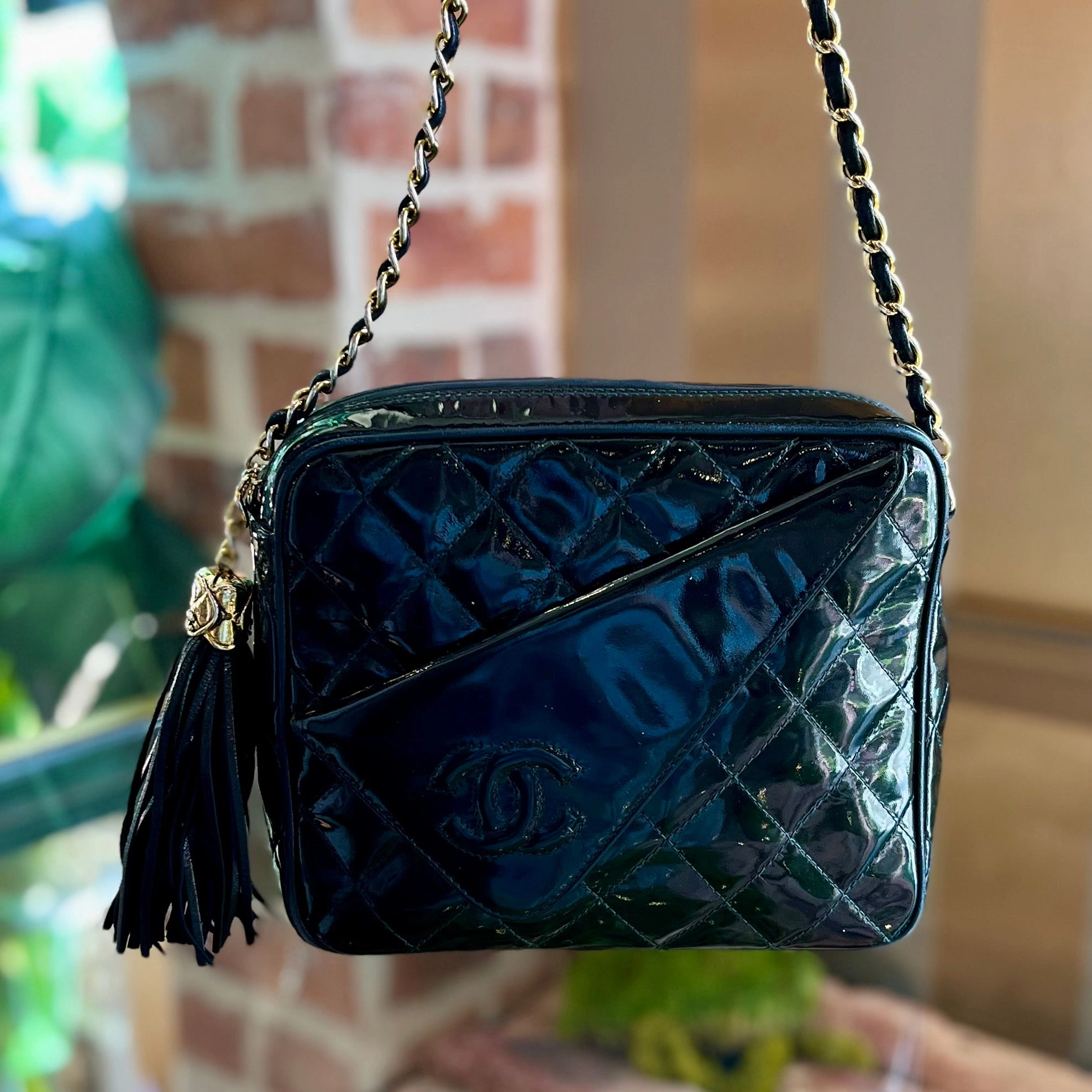 CHANEL Black Patent Leather Vintage Camera Bag