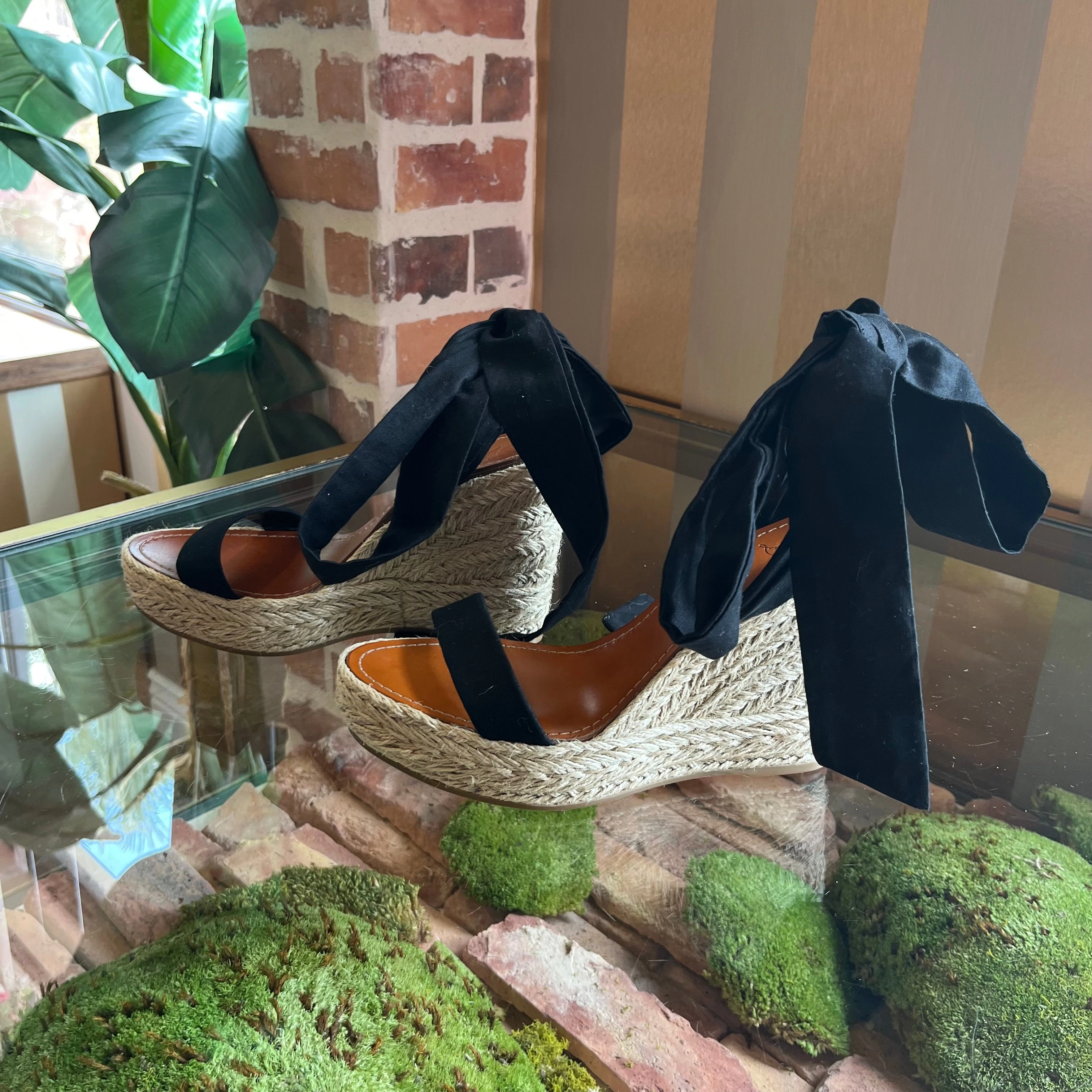 CHRISTIAN LOUBOUTIN Black Tie Espadrille Wedges SZ 40