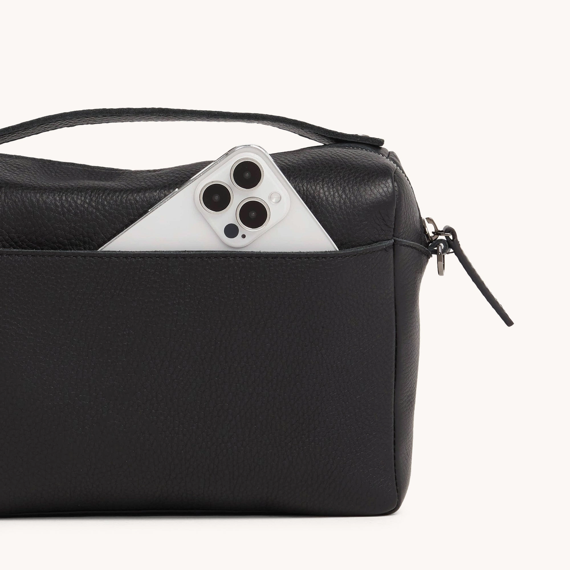 Evan Crossbody | Black/Gunmetal | Med
