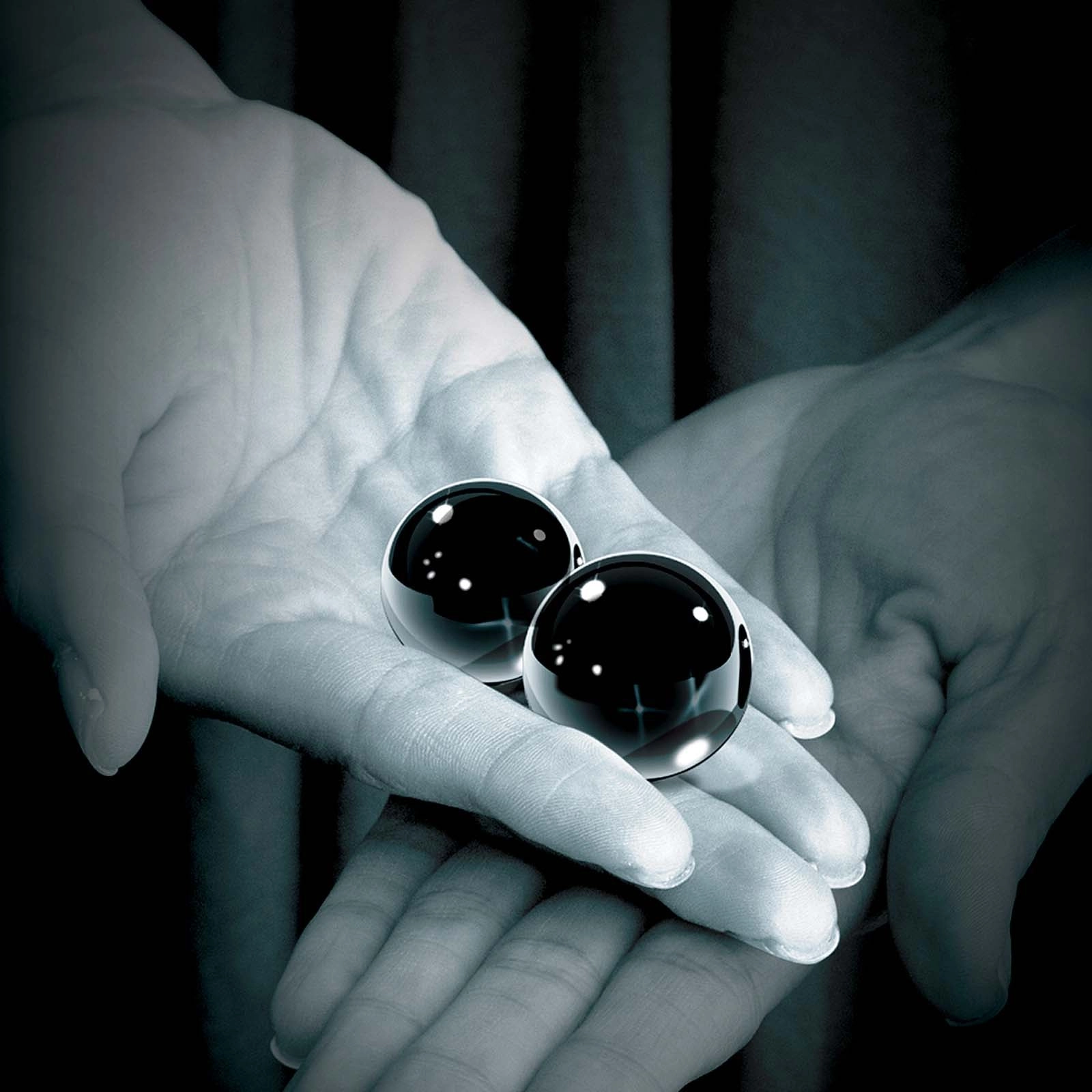 Fetish Fantasy Series Limited Edition Medium Black Glass Ben-Wa Balls