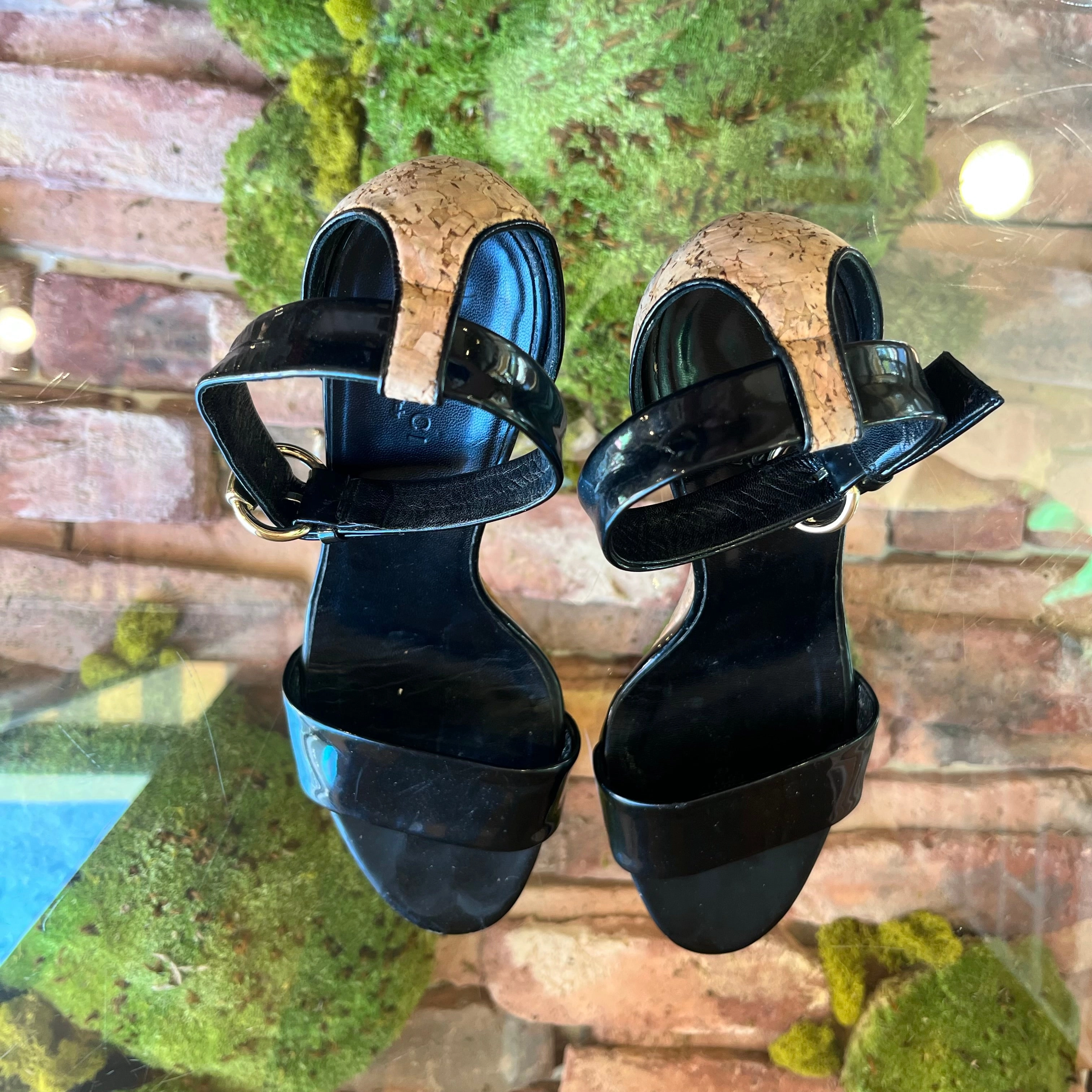 GUCCI Black Vitello Vernice Cork Ankle Strap Sandals Wedges SZ9B