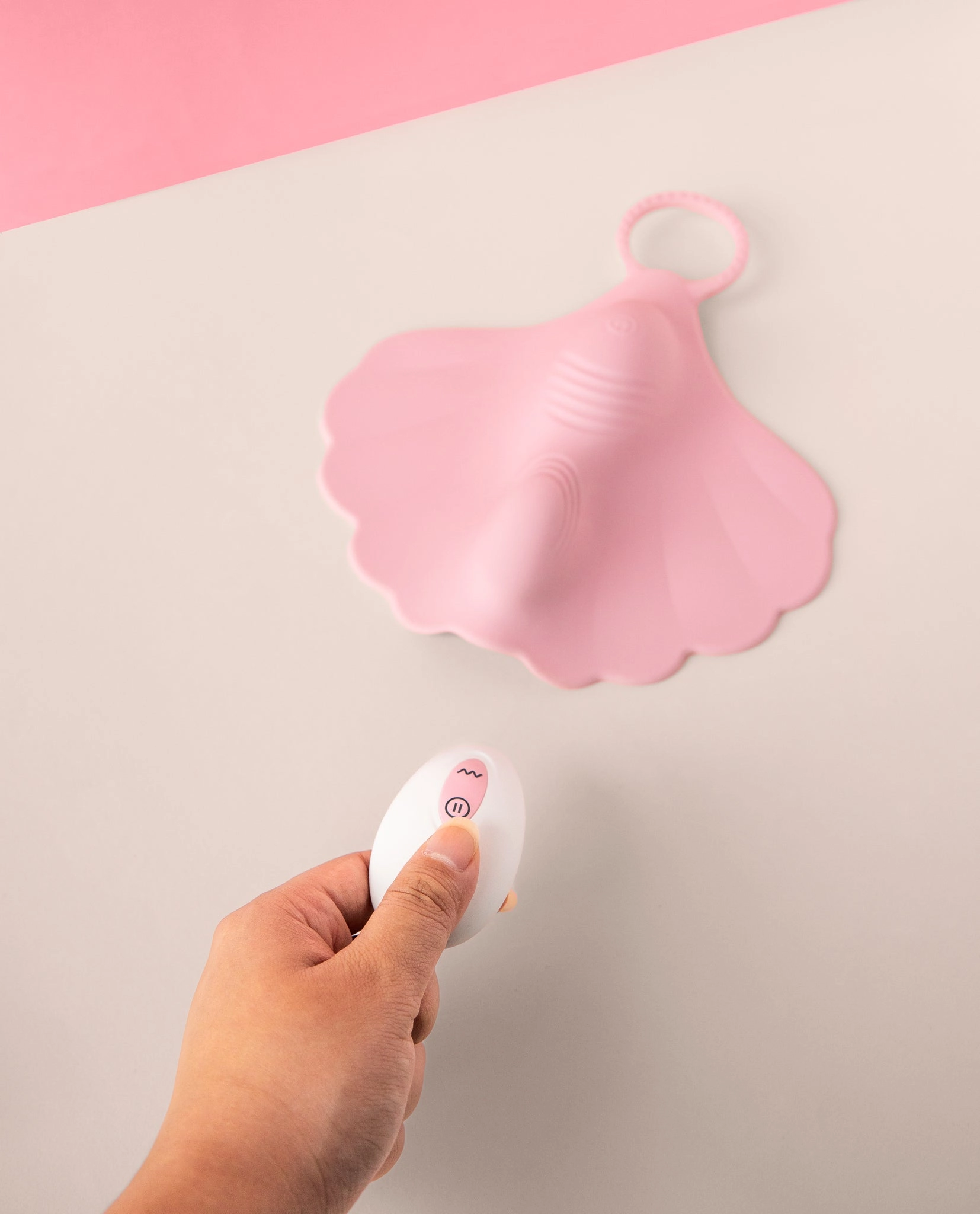 Hedonist Papillon Grinding Pad Vibrator