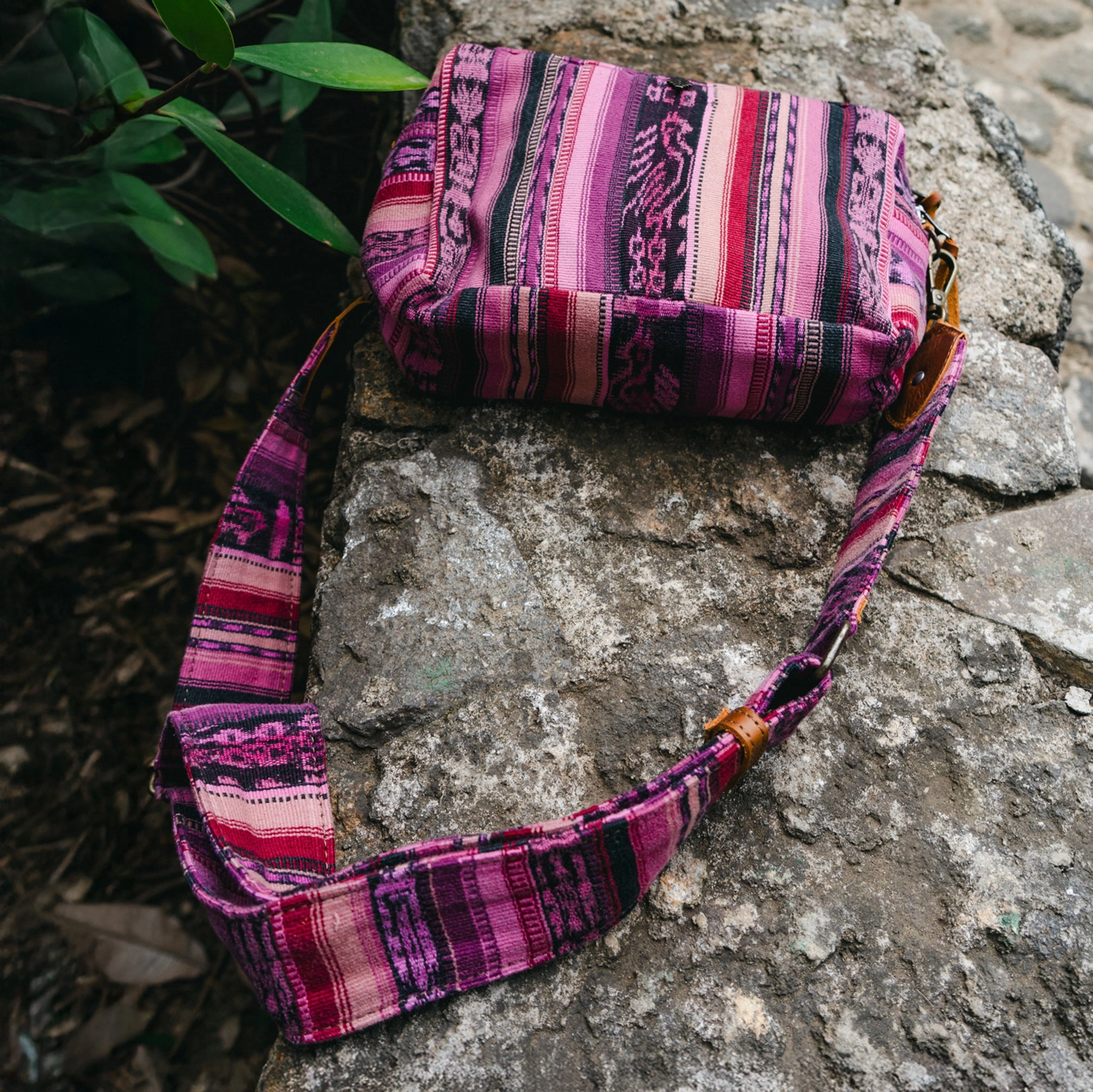 LARGE WANDER CROSSBODY BAG   STRAP SET - CORTE - CAFE - NO. 15777
