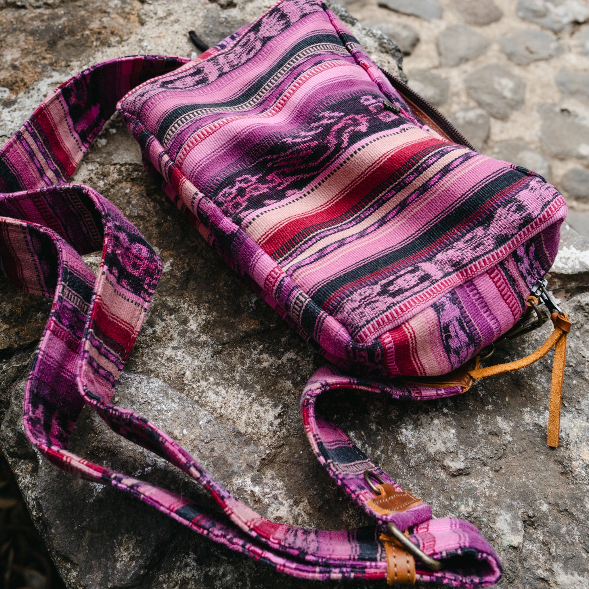 LARGE WANDER CROSSBODY BAG   STRAP SET - CORTE - CAFE - NO. 15777