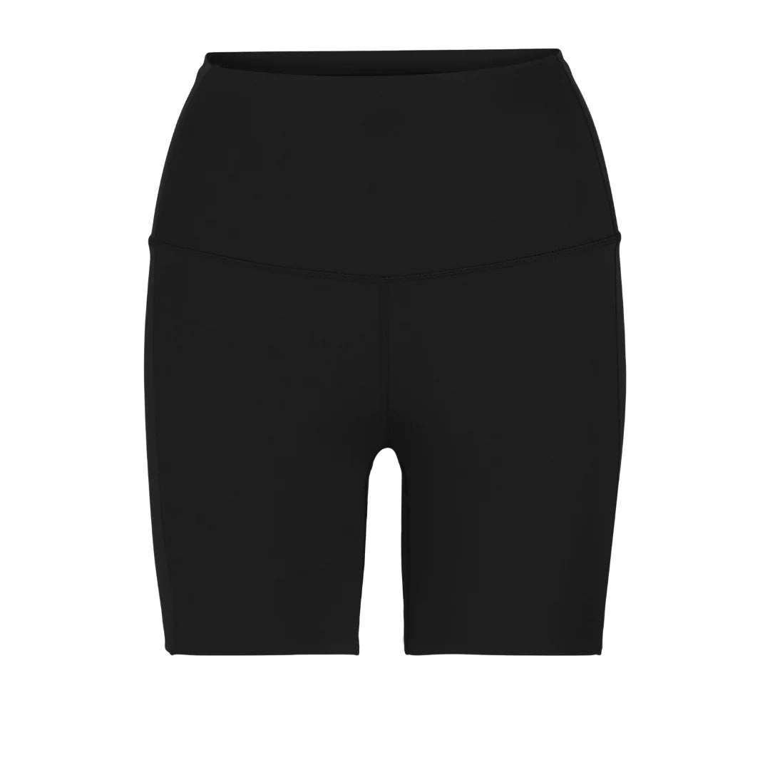 Super Moves Short