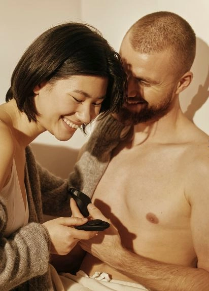 We-Vibe Tease Us Special Edition Set with Panty Vibrator and Vibrating Cock Ring - Black
