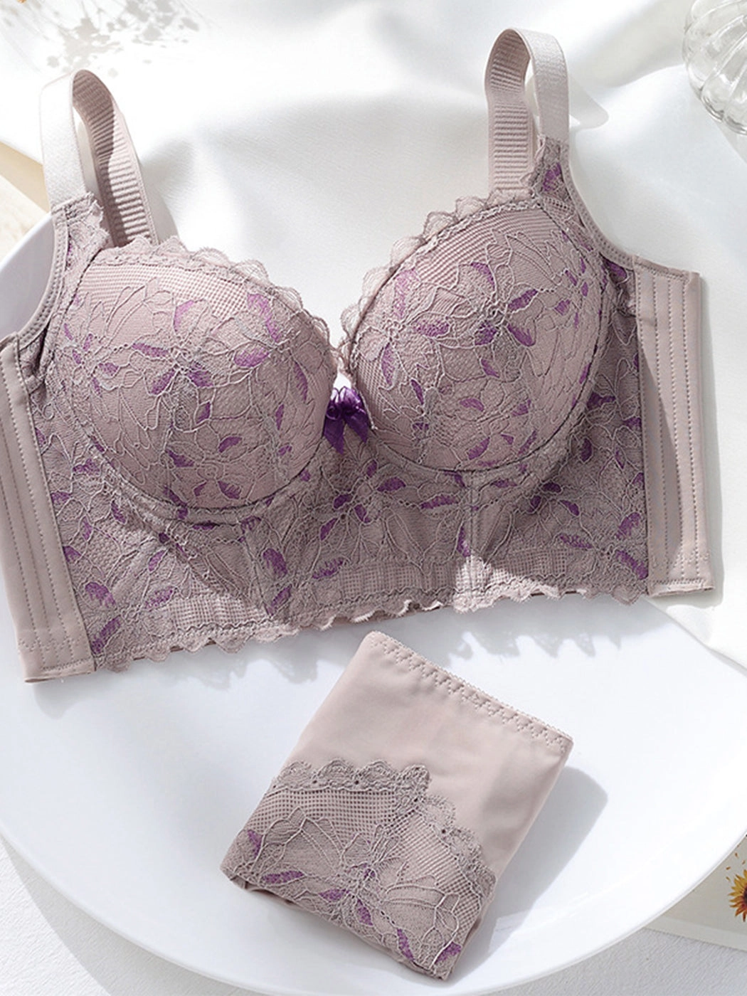 Women's Lace Adjustable Push Up Bra